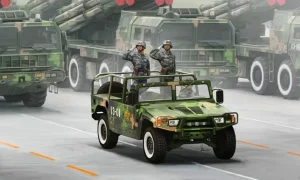 Hobbyboss 1:35 Dong Feng Meng ShI Mikitary Light Utility Vehicle 82467